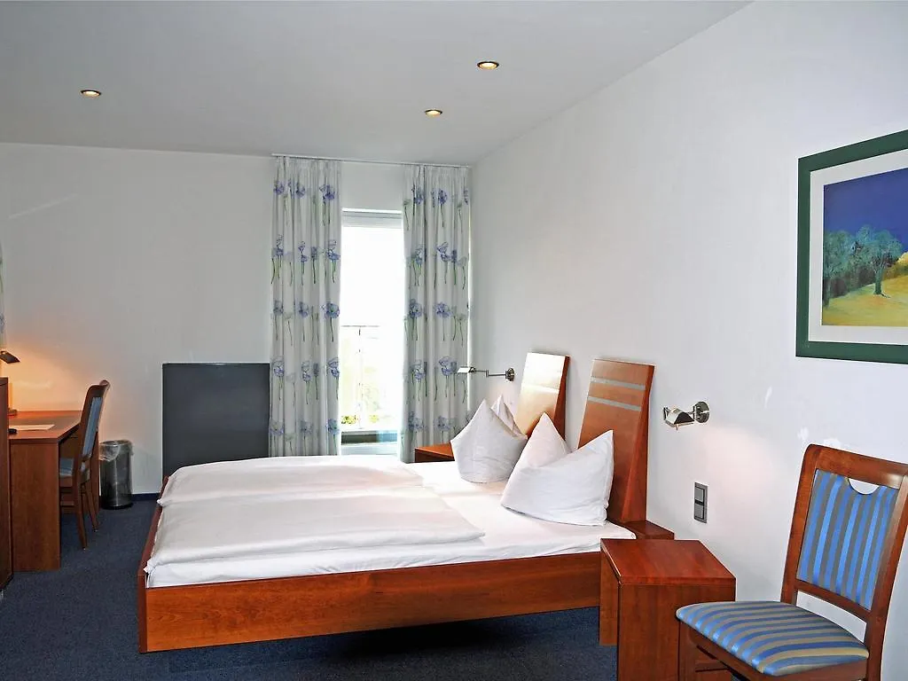 Hotel-Restaurant Thomsen 델멘호르스트 3*,  독일